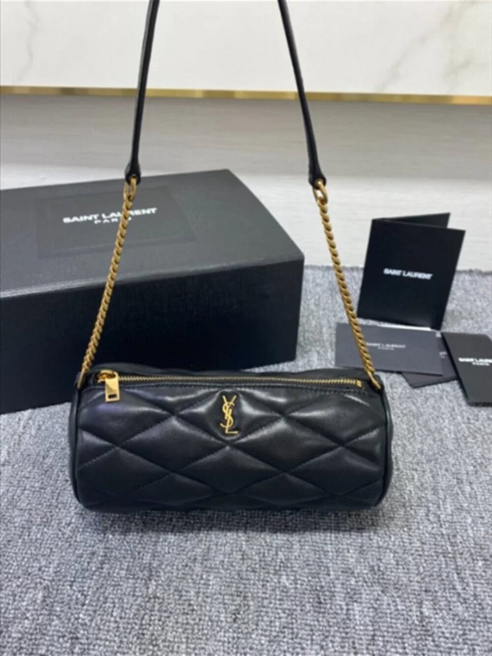 Yves Saint Laurent Bag